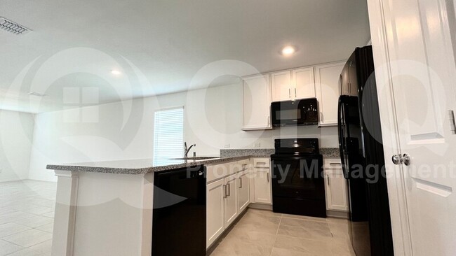 Building Photo - 312 Dewberry Street