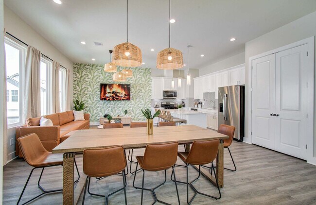 Foto del edificio - 8320 Curry Rd