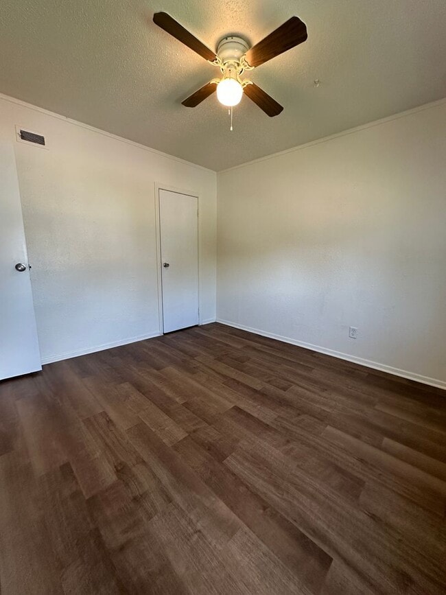 Building Photo - 54 Riley Manor Cir