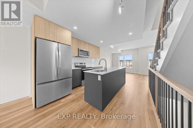 Building Photo - 715 Antelope Private