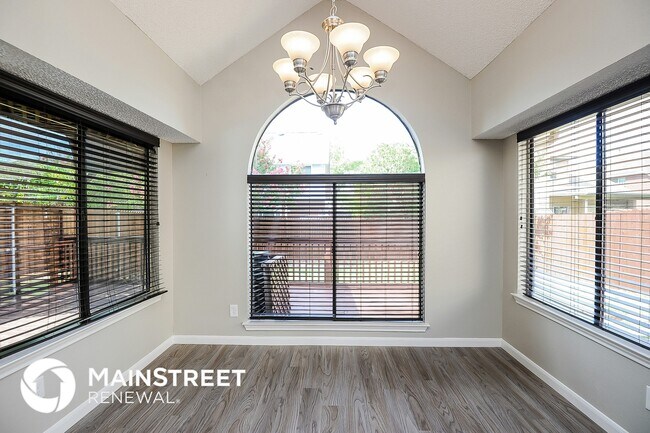 Foto del edificio - 1229 Settlers Way