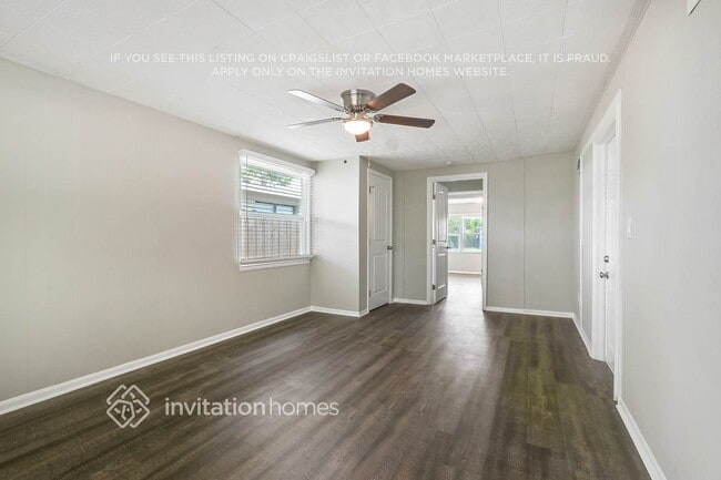 Building Photo - 11659 106th St