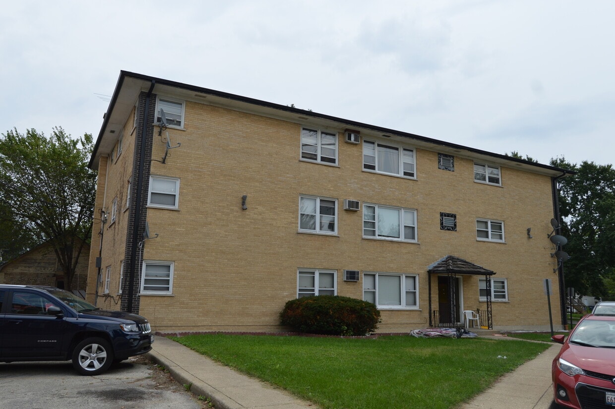 Primary Photo - 7745 Adams St