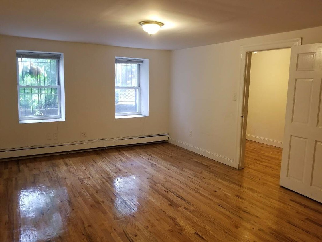 100 Ryerson St, Brooklyn, NY 11205 Apartments in Brooklyn, NY