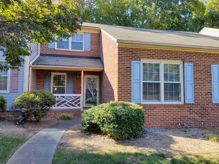 SPACIOUS Townhome in Crosswinds! Townhome Rentals in WinstonSalem NC