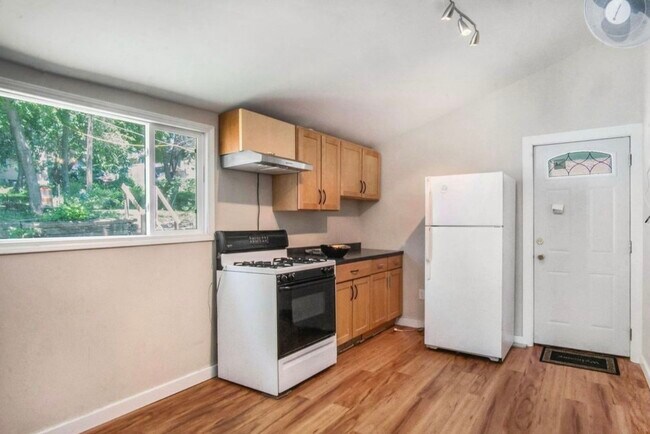 Foto del edificio - 4528 Burdette St