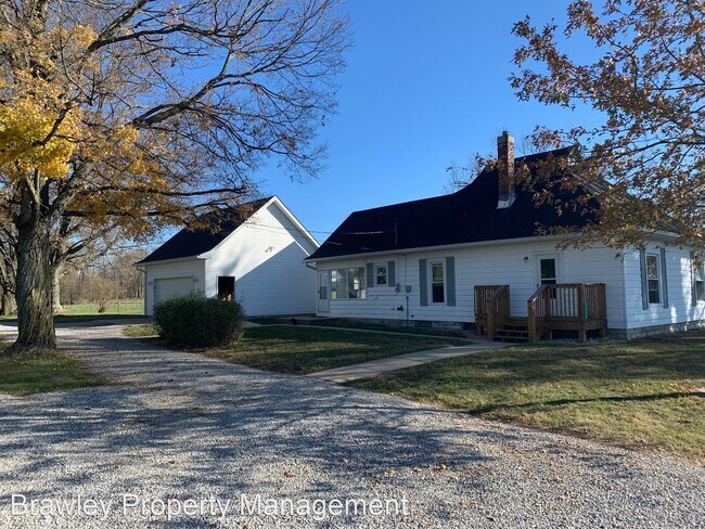 Foto del edificio - 2 br, 1 bath House - 7770 N. Stinesville Rd
