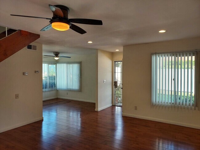 Building Photo - 7354 Tooma St