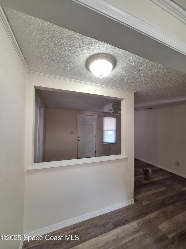 Building Photo - 4065 Coquina Ave