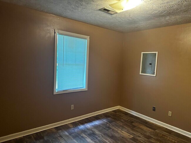 Foto del edificio - 1134 Ferrell St