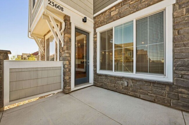 Building Photo - 23608 E Ida Dr