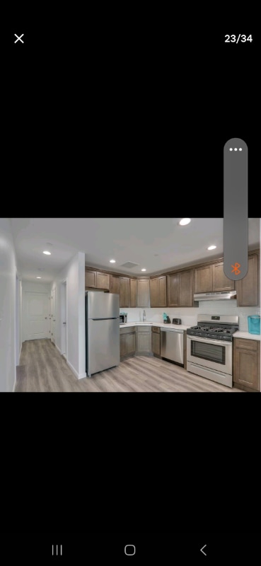 Building Photo - 62-32 Hillmeyer Rd