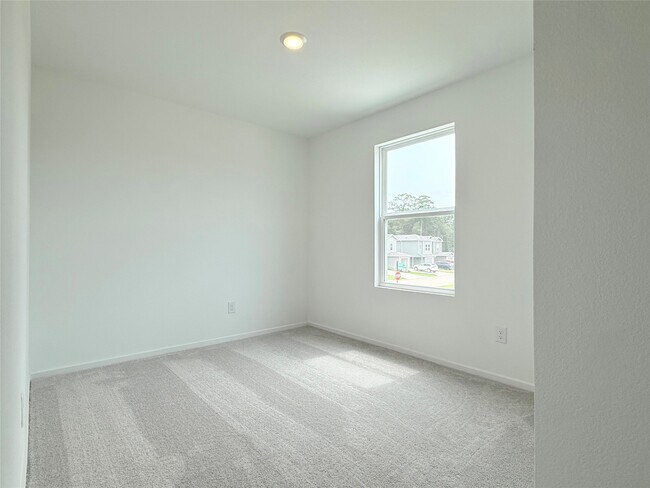 Foto del edificio - 3650 Duplet Ave
