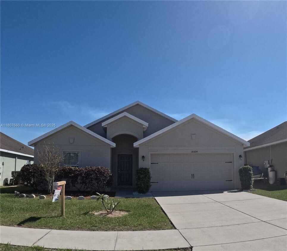 Primary Photo - 30894 Water Lily Dr
