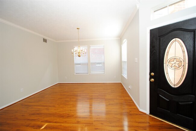 Foto del edificio - 1115 Oxford Mills Ln