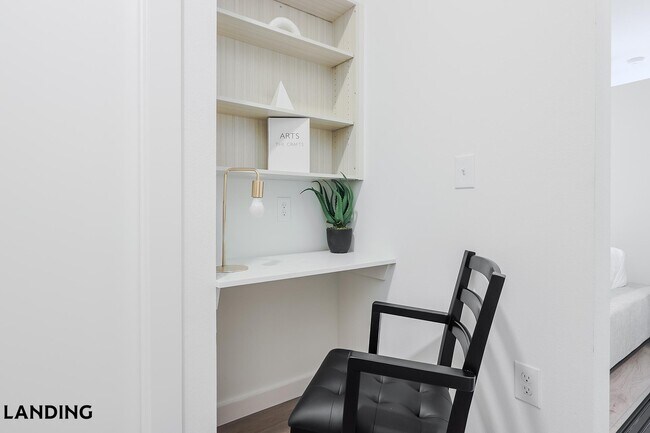 Foto del edificio - 2623 Keene St