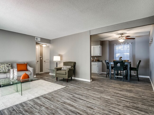 Foto del edificio - Heights on Forty 4