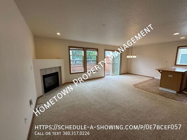 Foto del edificio - 8612 Sweetbrier Loop SE