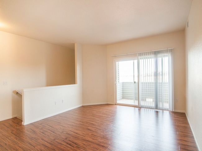 Building Photo - 905 S Zeno Way