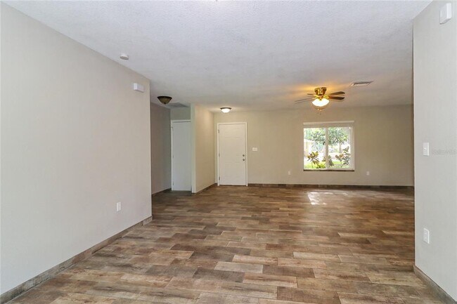 Building Photo - 4835 Toni Ave