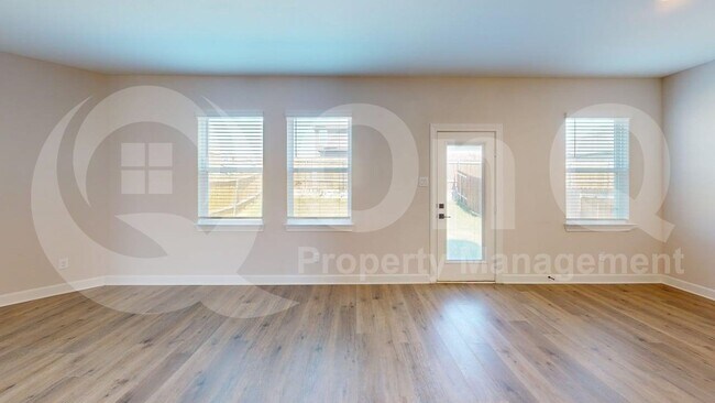 Foto del edificio - 1000 Princeton Hts Blvd