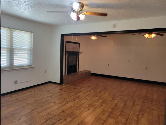 Foto del edificio - 1604 Hawkins St