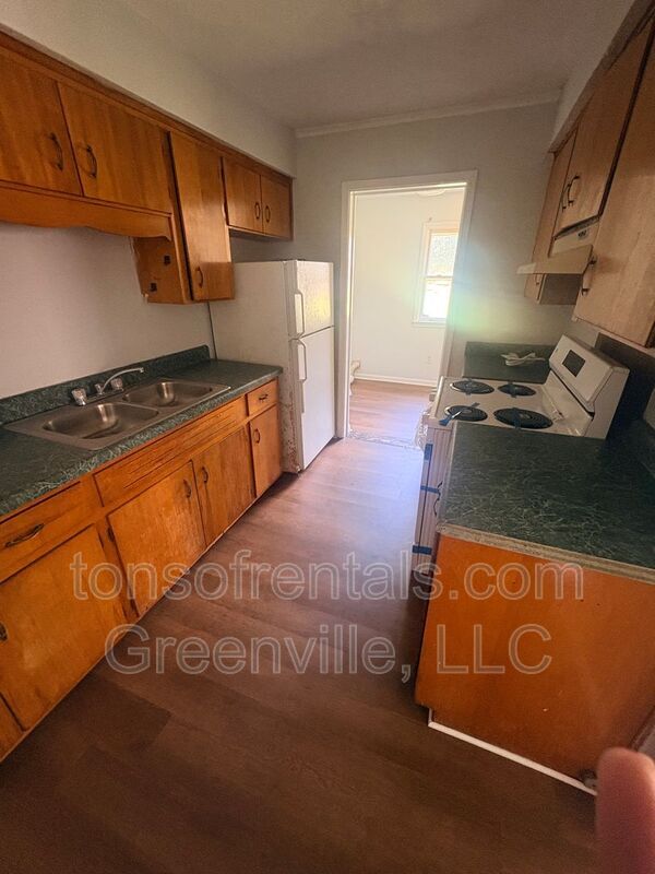 Foto del edificio - 293 Dogwood Club Rd