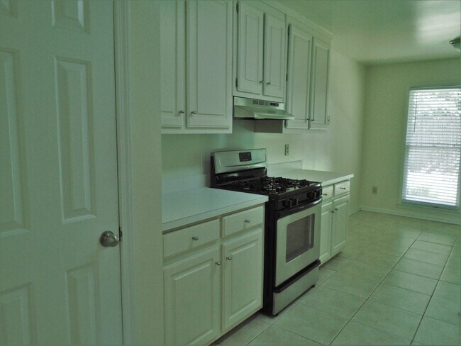 Foto del edificio - 3980 Brockett Walk