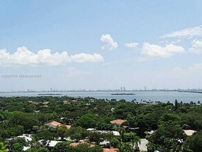 Building Photo - 4250 Biscayne Blvd