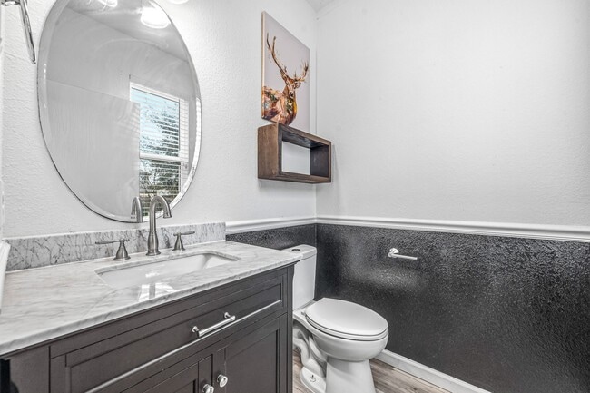 Building Photo - 4118 Lake Cypress Cir