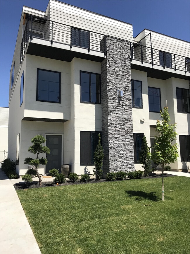 Photo - 2968 Richmond View Ct Townhome