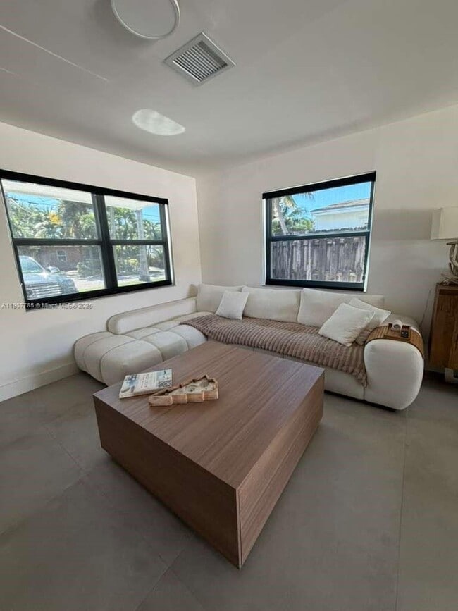 Foto del edificio - 2623 Thomas St