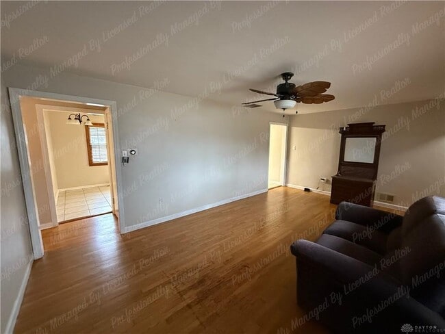 Foto del edificio - 217 Wolf Ave