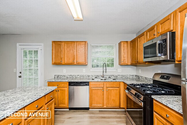 Foto del edificio - 149 Kentwood Springs Dr