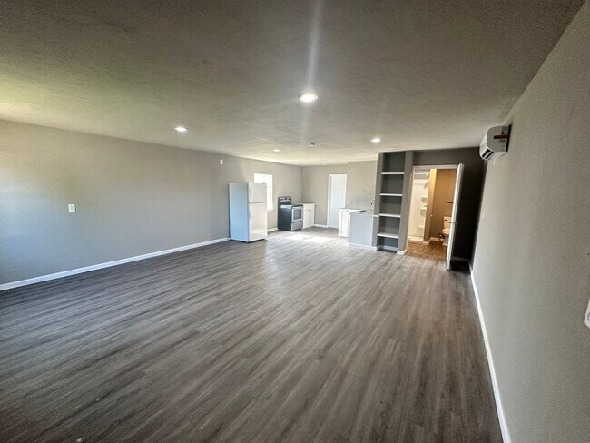 Foto del edificio - 1612 NE 24th St