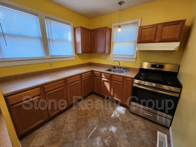 Foto del edificio - 1700 N 16th St
