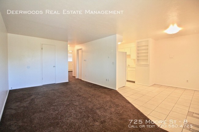 Foto del edificio - 725 Moore St