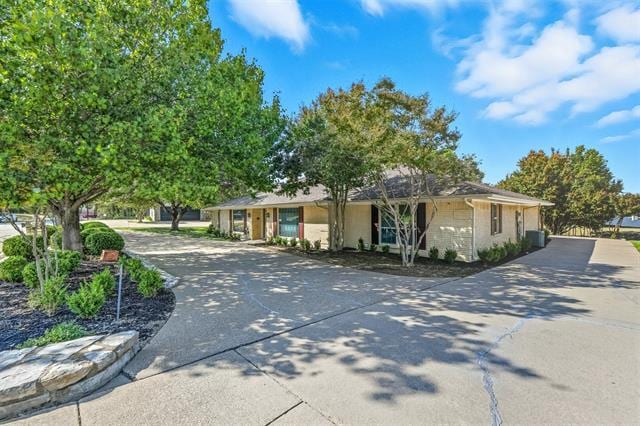 Foto del edificio - 6117 Lantana Ln