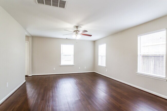 Building Photo - 12519 Thistle Creek Ct