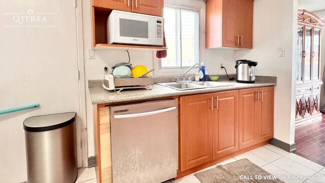 Photo du bâtiment - 86 Ashridge Dr