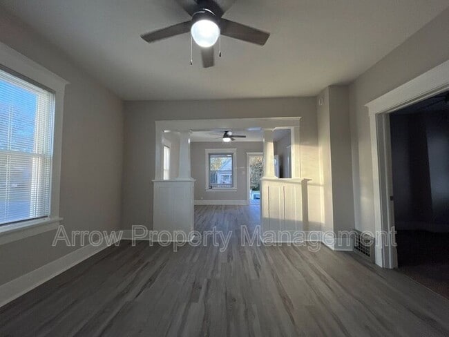 Building Photo - 1201 Charleston St