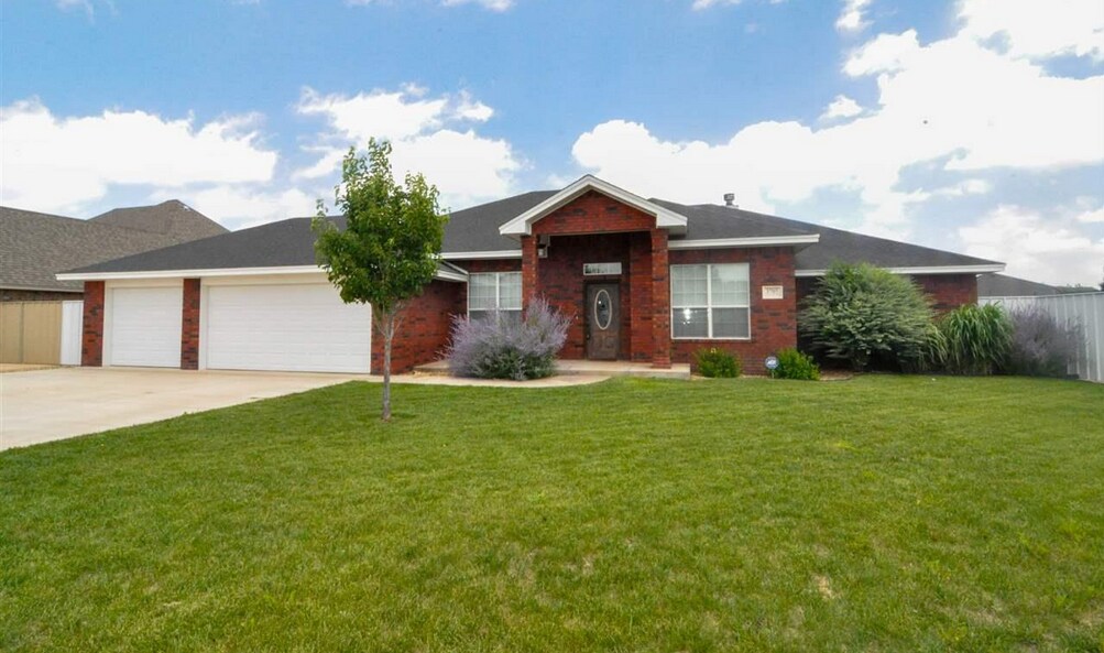 Primary Photo - 3705 Springwood Dr