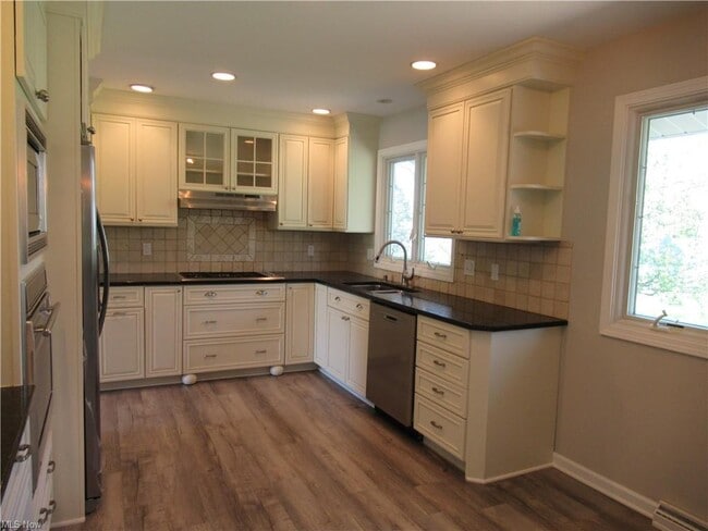 Building Photo - 162 Timber Ln
