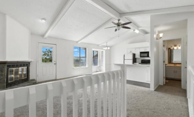 Building Photo - Westwind Manor