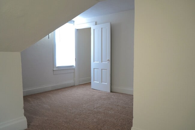 Foto del edificio - 511 S 2nd St