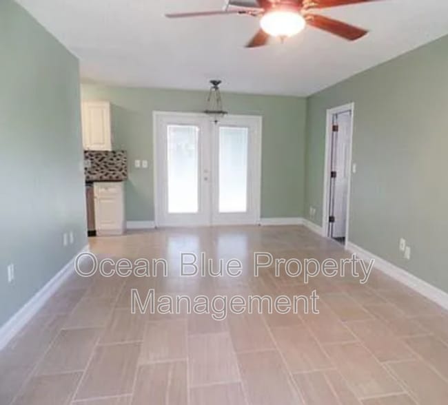 Photo - 9264 91st St N House