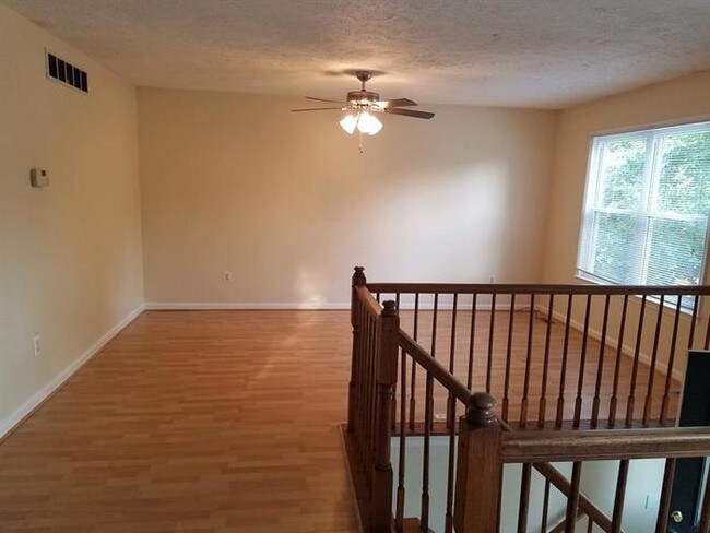 Foto del edificio - 693 212th St, Pasadena, MD 21122