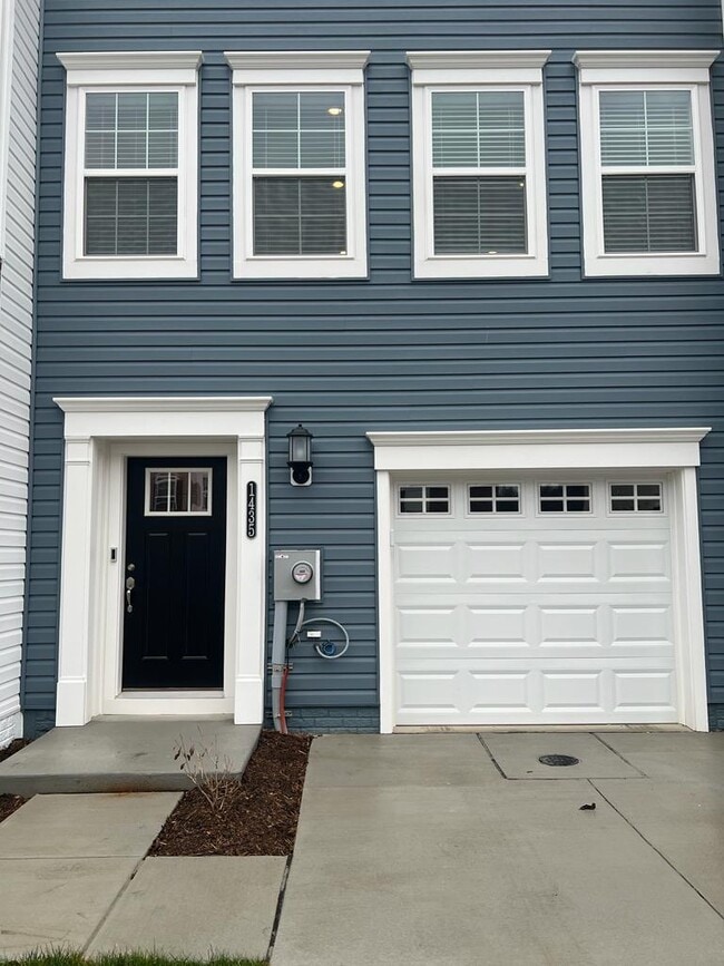 Building Photo - 1435 Clingmans Dome Dr