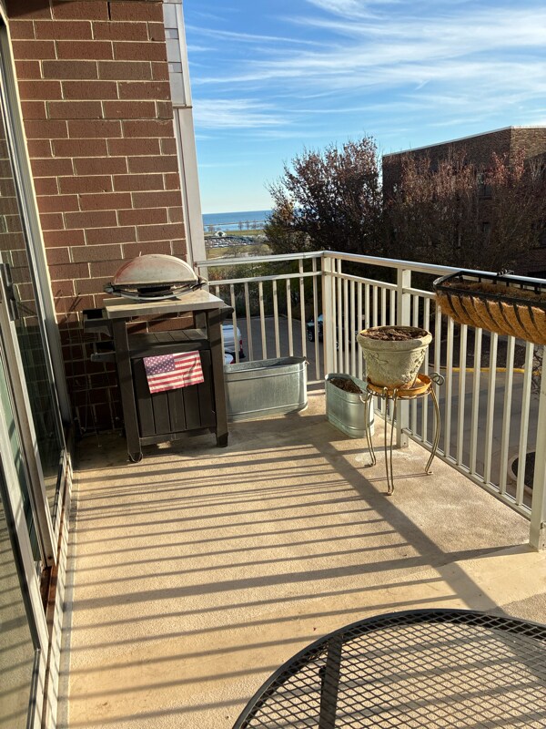 Foto del edificio - 1522 N Prospect Ave