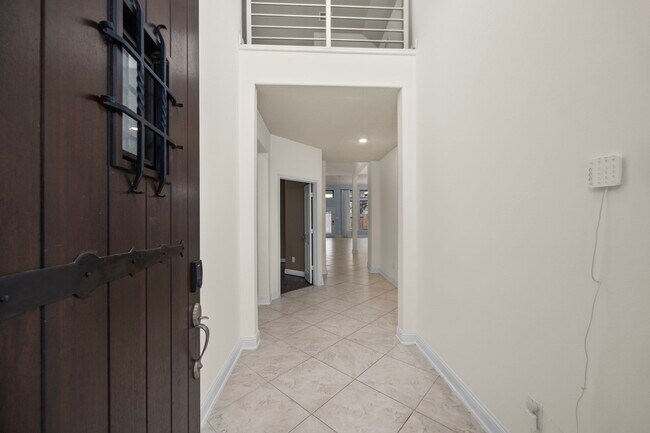 Foto del edificio - 8222 Lockridge Terrace Ln